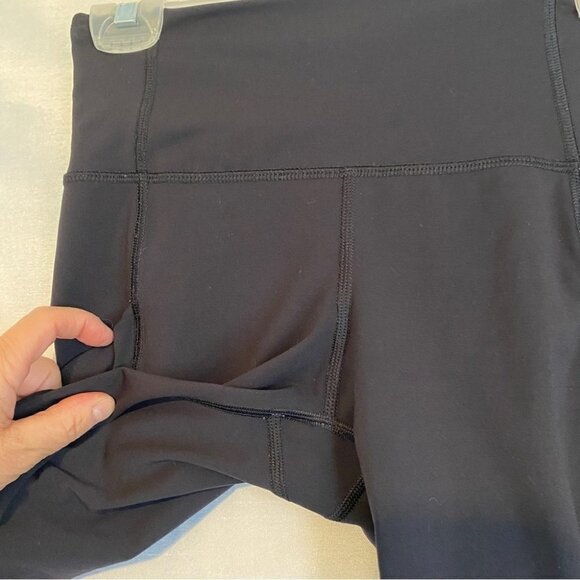 Lululemon Goal Crusher Crop Black  Size 4 - Picture 10 of 16